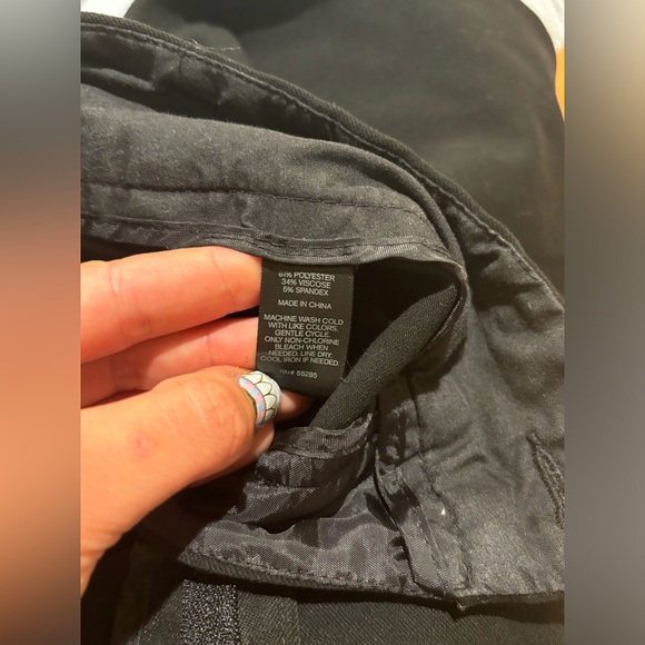 Express Stretchy Black trousers—comfortable for Return to Office - Picture 6 of 6